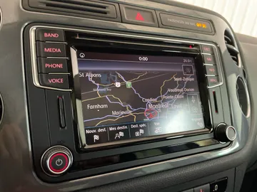 2017 Volkswagen Tiguan - image 22