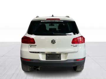 2017 Volkswagen Tiguan - image 12