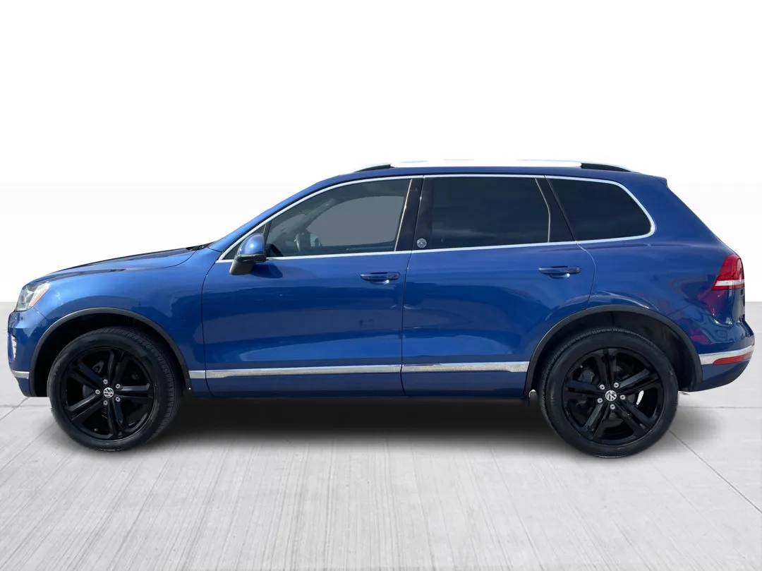 2017 Volkswagen Touareg Wolfsburg Edition AWD, photo 9
