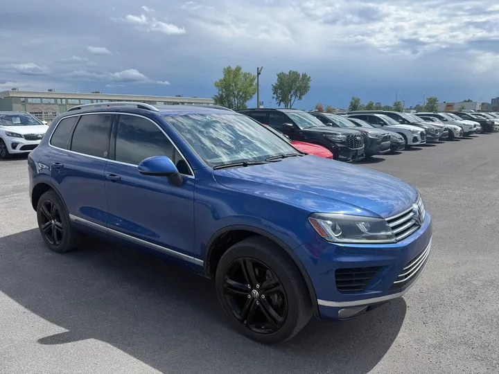 2017 Volkswagen Touareg for sale - photo 1