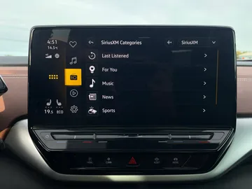 2022 Volkswagen ID.4 - image 31