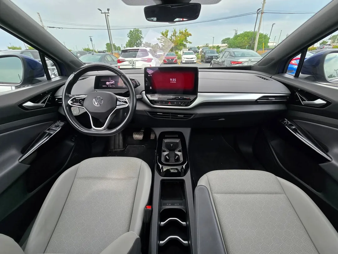 2021 Volkswagen ID.4 — photo 8
