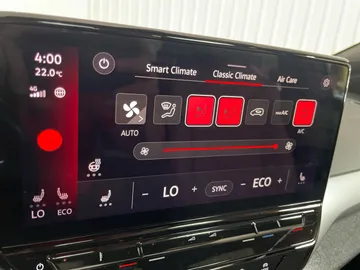 2021 Volkswagen ID.4 - image 25