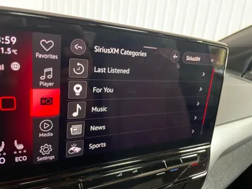 2021 Volkswagen ID.4 - image 31