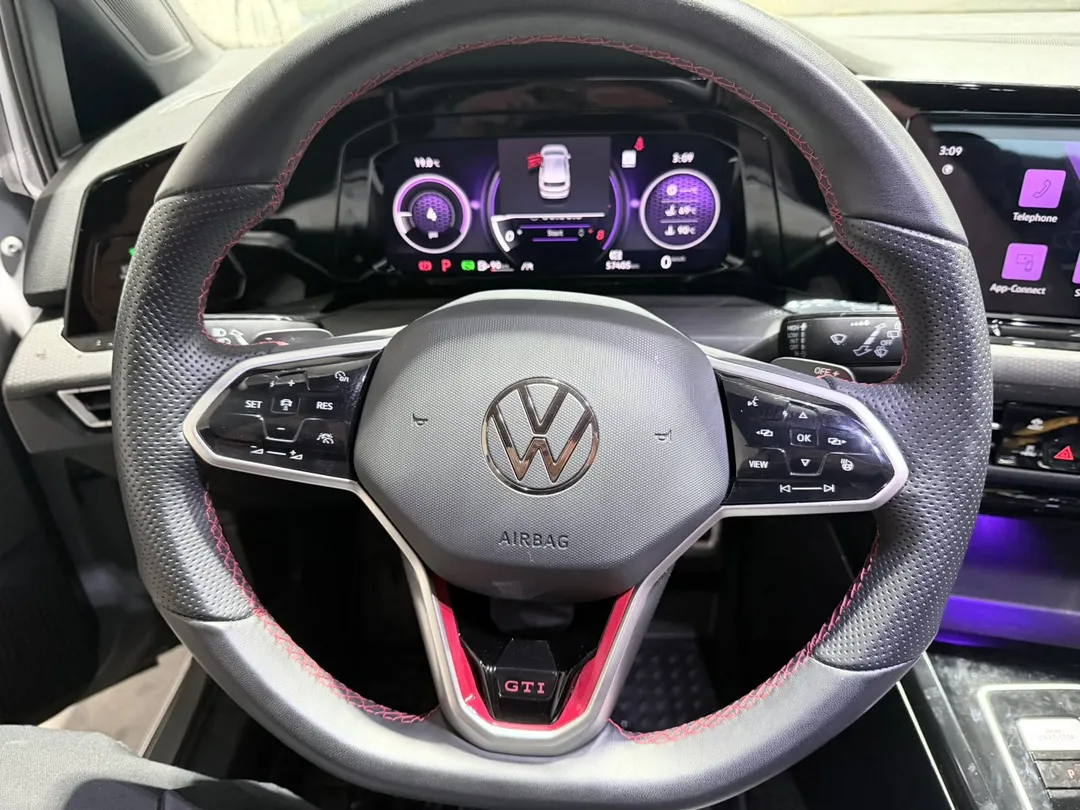 2024 Volkswagen Golf GTI Autobahn, photo 8