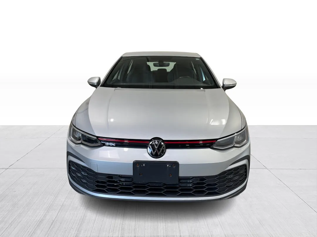 2022 Volkswagen Golf — photo 7