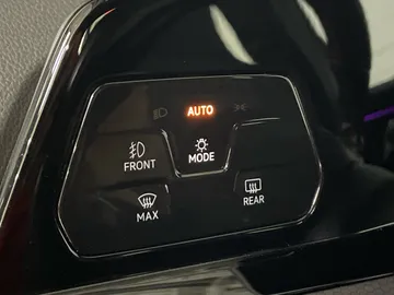 2024 Volkswagen Golf GTI - image 27