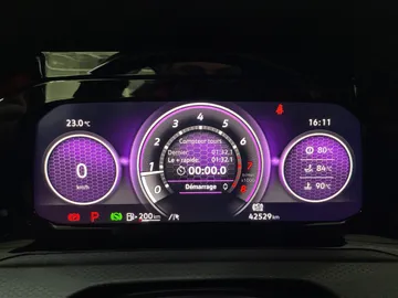 2024 Volkswagen Golf GTI - image 17