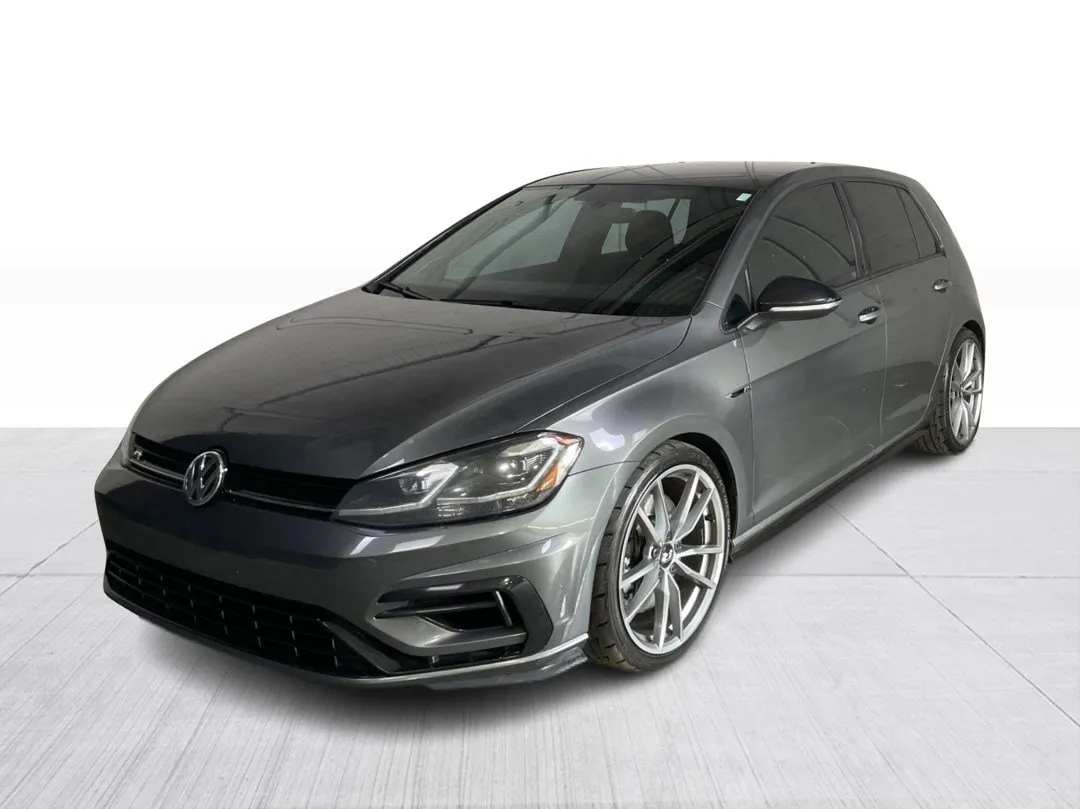 2019 Volkswagen Golf R — photo 8