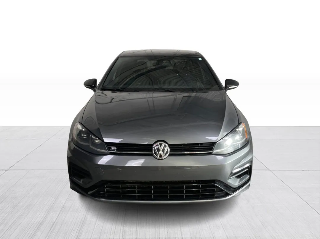 2019 Volkswagen Golf R — photo 7