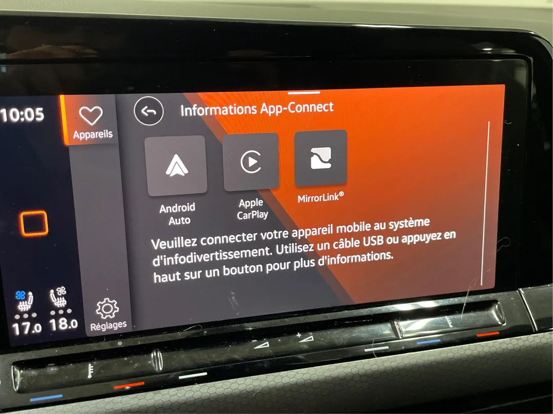 2022 Volkswagen Golf GTI — photo 6
