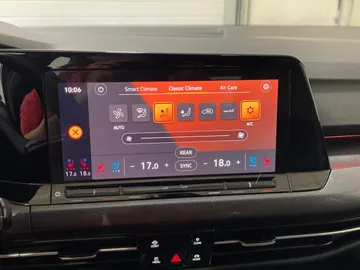 2022 Volkswagen Golf GTI - image 22