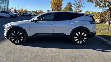 2025 Polestar 3 - image 4