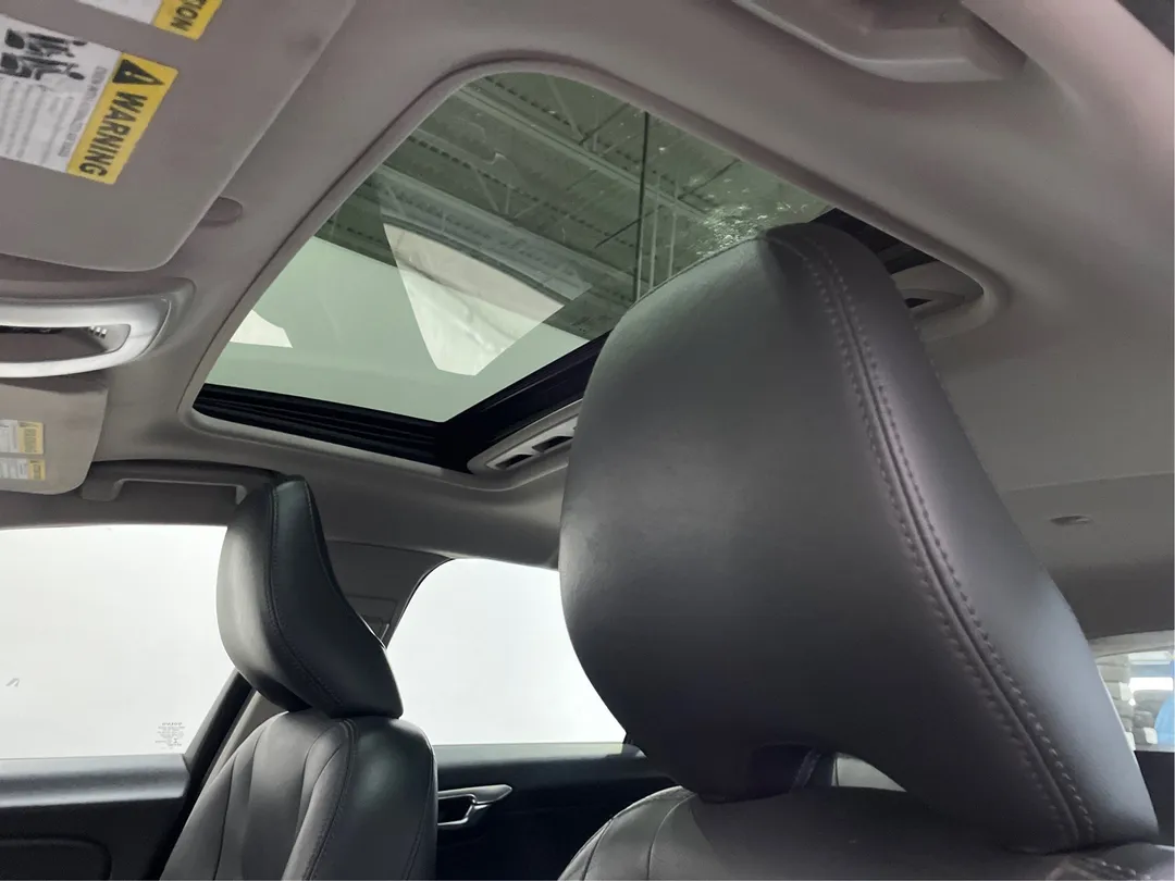 2018 Volvo V60 — photo 5