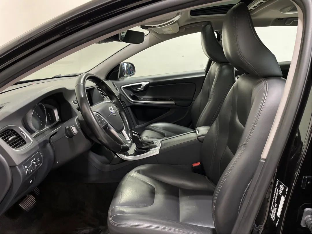 2018 Volvo V60 — photo 3