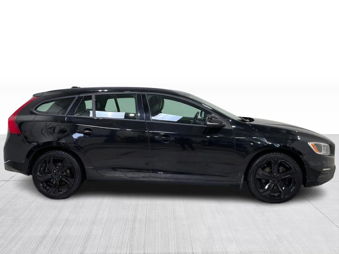 2018 Volvo V60 — photo 2