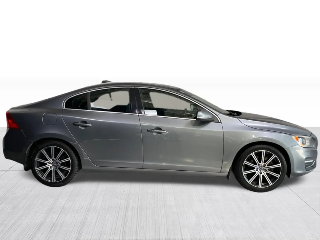 2016 Volvo S60 — photo 2