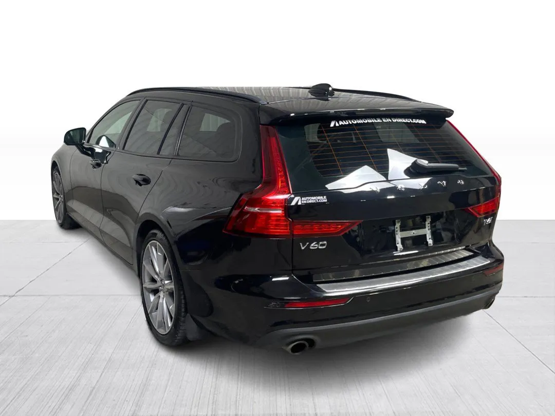 2021 Volvo V60 T6 Momentum AWD, photo 10