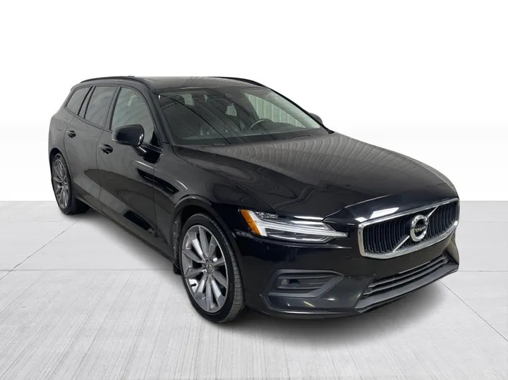 2021 Volvo V60 - main image