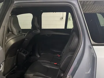 2023 Volvo XC90 - image 16