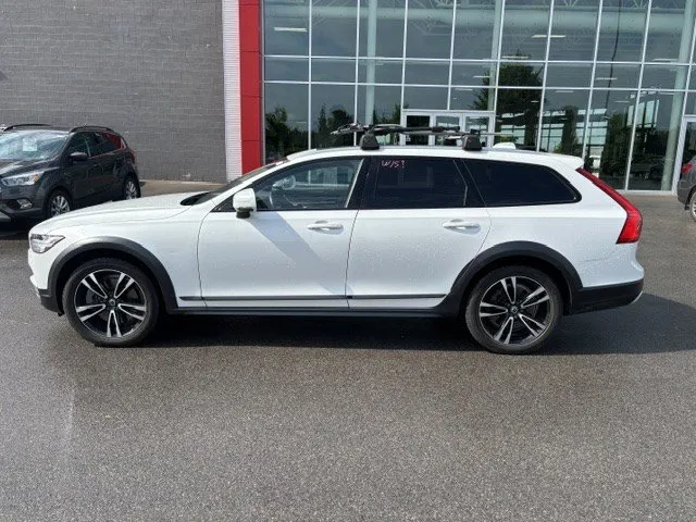 2018 Volvo V90 Cross Country — photo 4