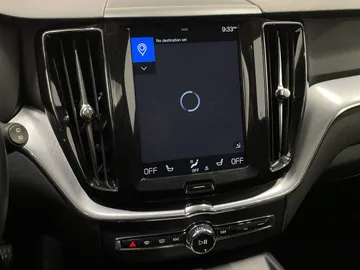 2019 Volvo XC60 - image 22