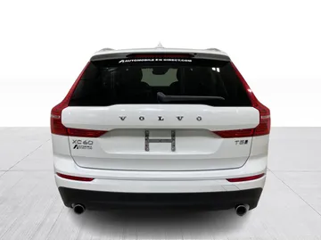 2019 Volvo XC60 - image 7