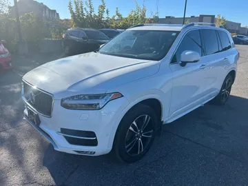 2018 Volvo XC90 - image 3