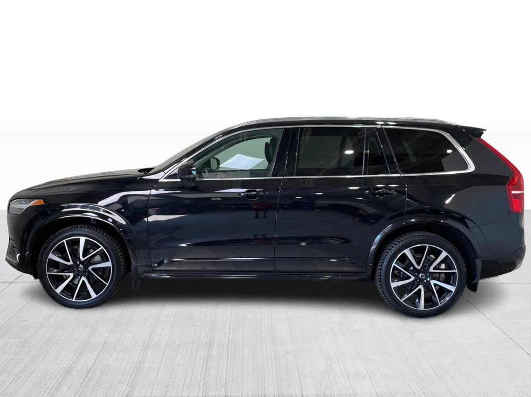 2022 Volvo XC90 T6 Momentum AWD, photo 10