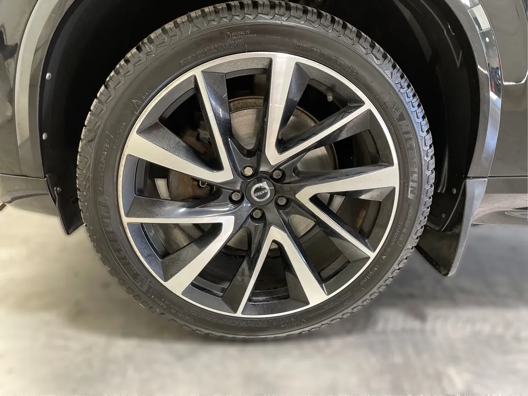 2022 Volvo XC90 — photo 6