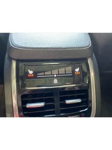 2022 Volvo XC90 - image 34