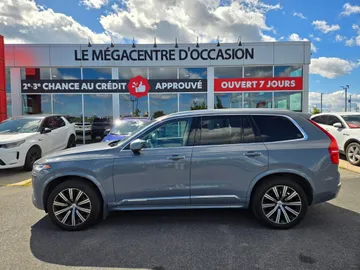 2020 Volvo XC90 - image 4