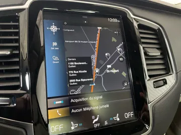2020 Volvo XC90 - image 24