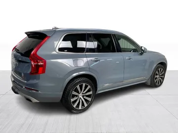 2020 Volvo XC90 - image 14