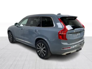 2020 Volvo XC90 - image 11