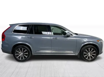 2020 Volvo XC90 - image 2