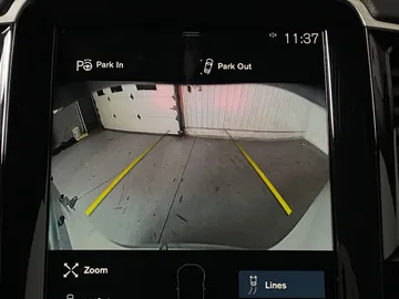 2022 Volvo XC90 - image 30