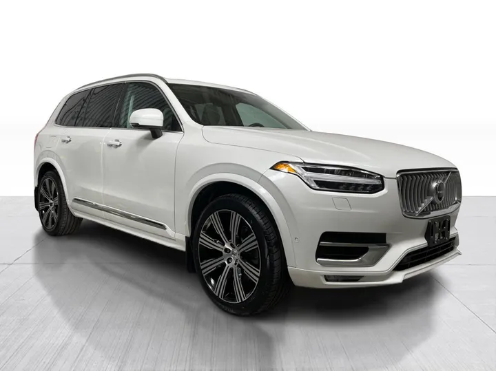 2022 Volvo XC90