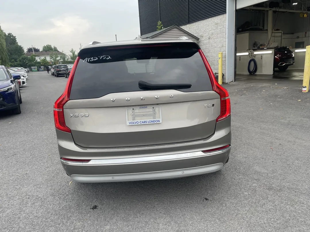2022 Volvo XC90 — photo 5