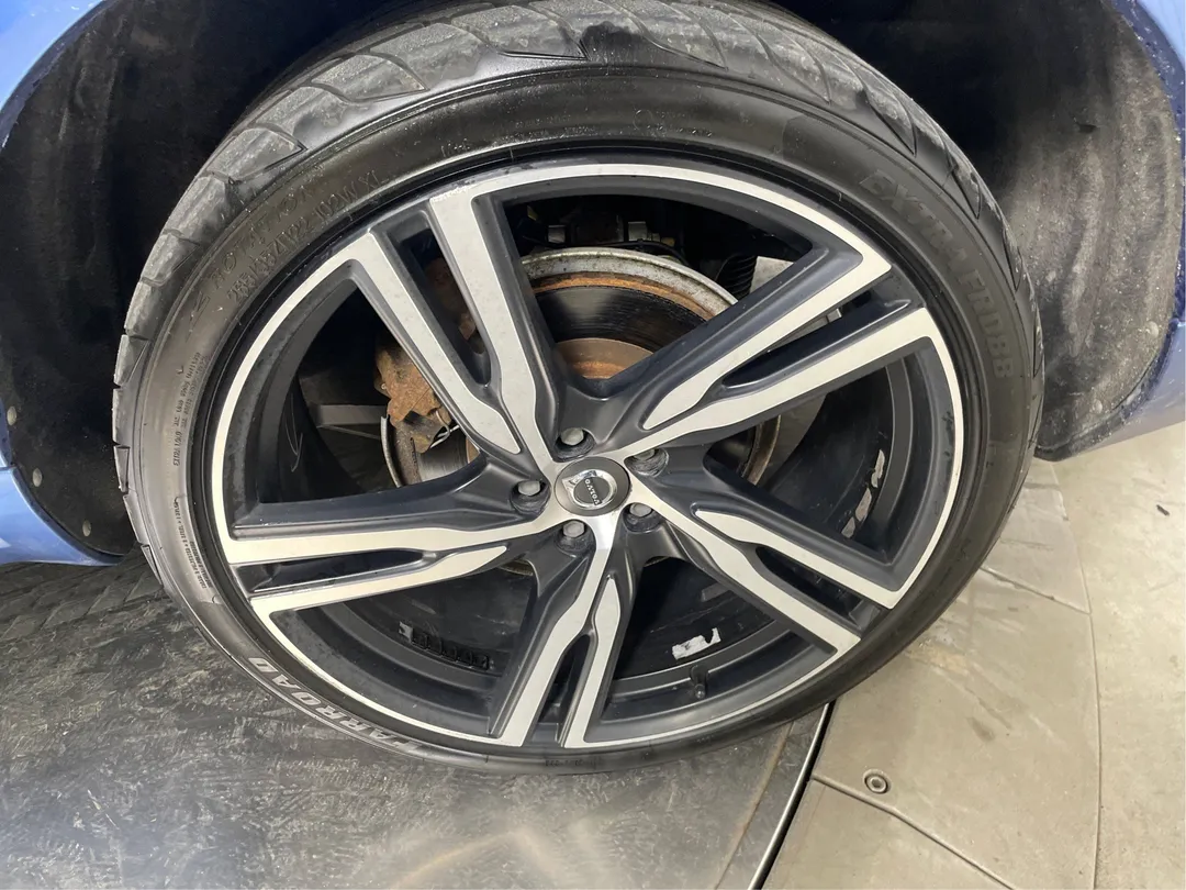 2018 Volvo XC90 — photo 6