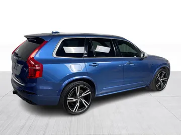2018 Volvo XC90 - image 14
