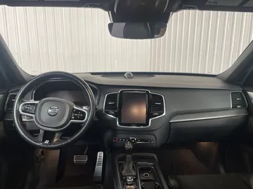 2018 Volvo XC90 - image 4
