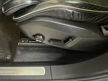 2018 Volvo XC90 - image 20
