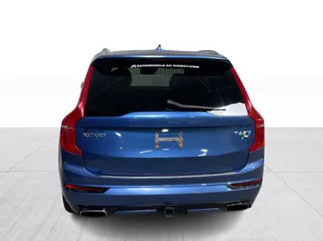 2018 Volvo XC90 - image 12