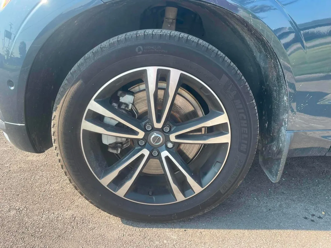 2019 Volvo XC60 — photo 8