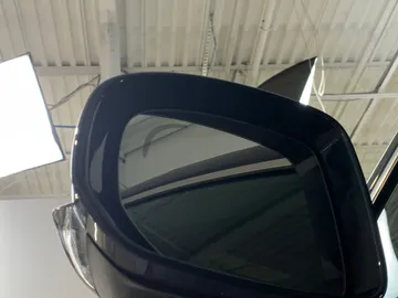 2019 Volvo XC60 - image 22