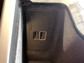 2019 Volvo XC60 - image 33