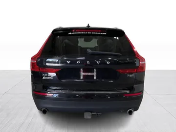 2019 Volvo XC60 - image 13