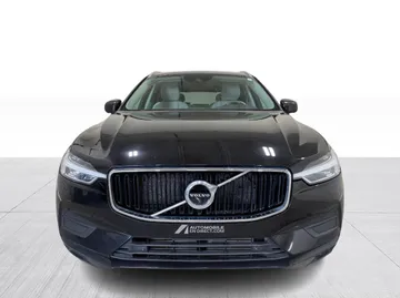 2019 Volvo XC60 - image 9