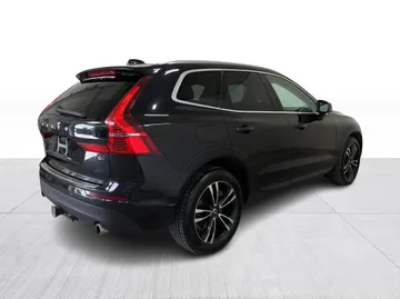2019 Volvo XC60 - image 15